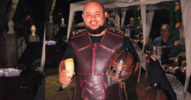 Diego Claudino transforma o universo medieval em experiência cultural no Rio