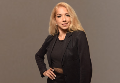 Izlene Cristina será mestre de cerimônias do Miss & Mister UCB em Maricá