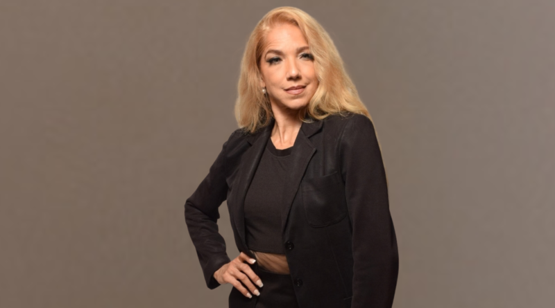 Izlene Cristina será mestre de cerimônias do Miss & Mister UCB em Maricá