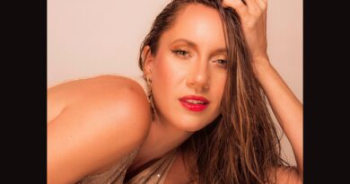 Suzy Mac estreia seu novo show “Amor e Atitude”, dia 22 de outubro, em noite especial no Dolores Club.